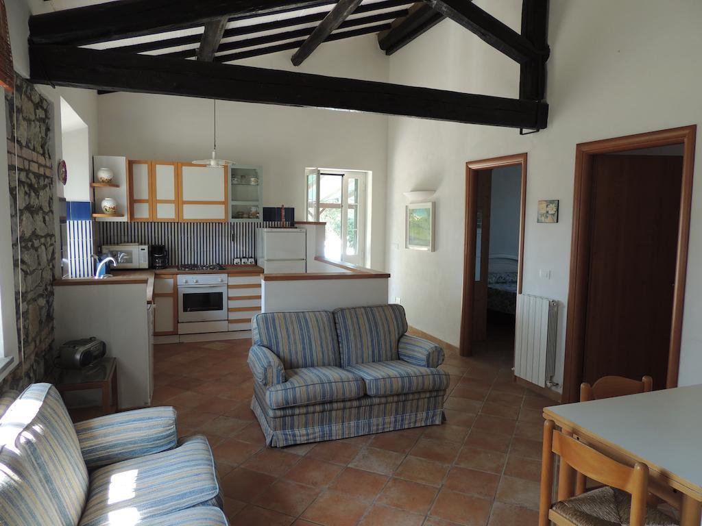 Podere Il Mulino Pieve di Santa Luce Room photo